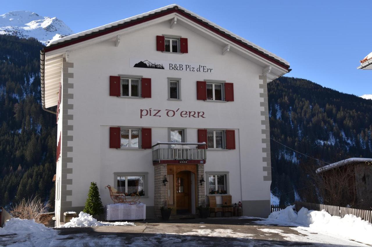 Piz D'err Bed & Breakfast *