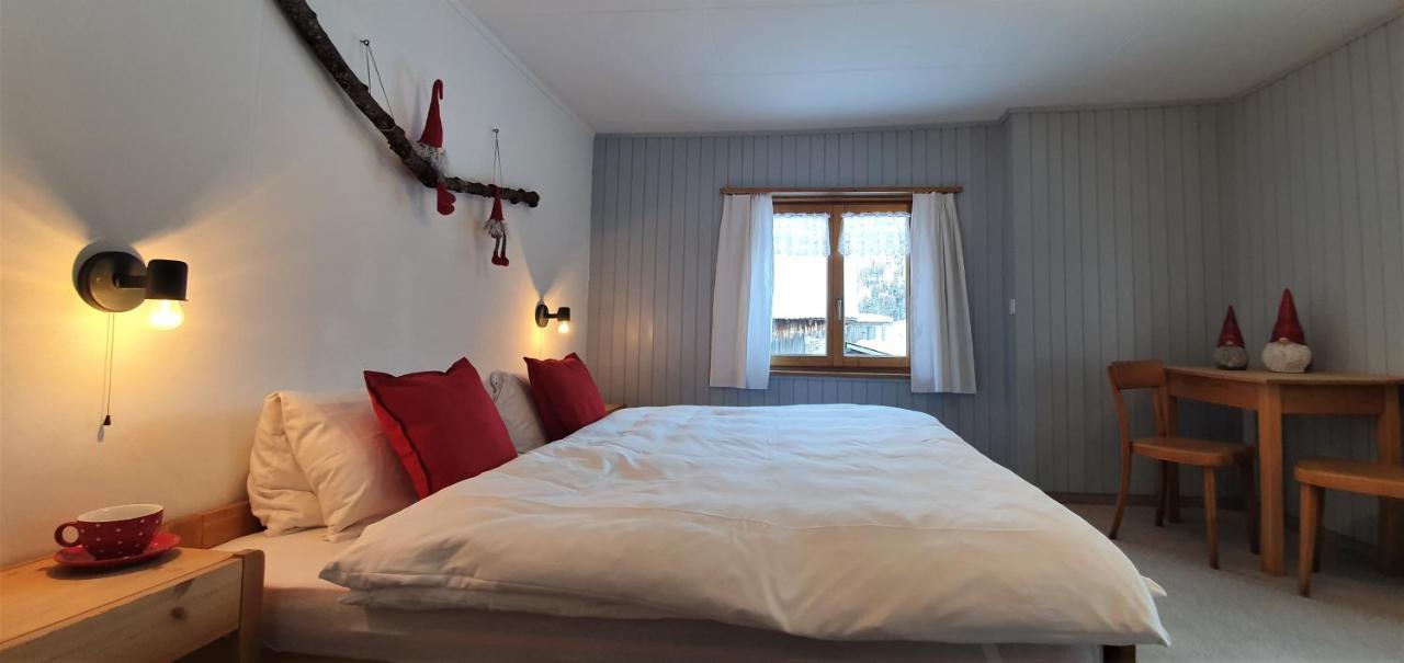Piz D'err Bed & Breakfast *